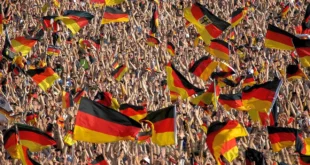 Deutschland Fans Fahnen